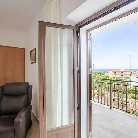 Sea Views Creixell